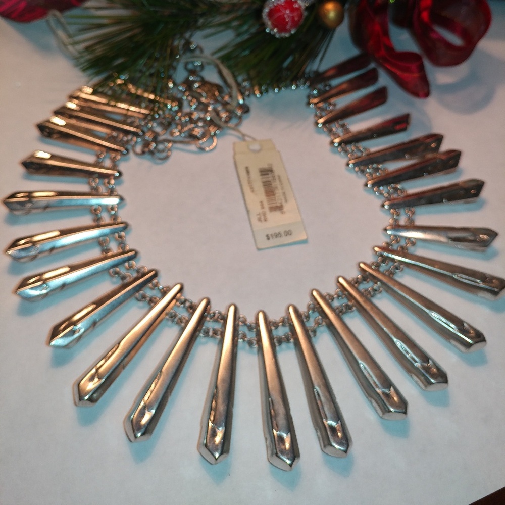 NWT VINTAGE Kendra Scott Jill Statement Necklace